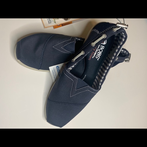 Skechers Shoes - NWT SKECHERS BOBS shoes
